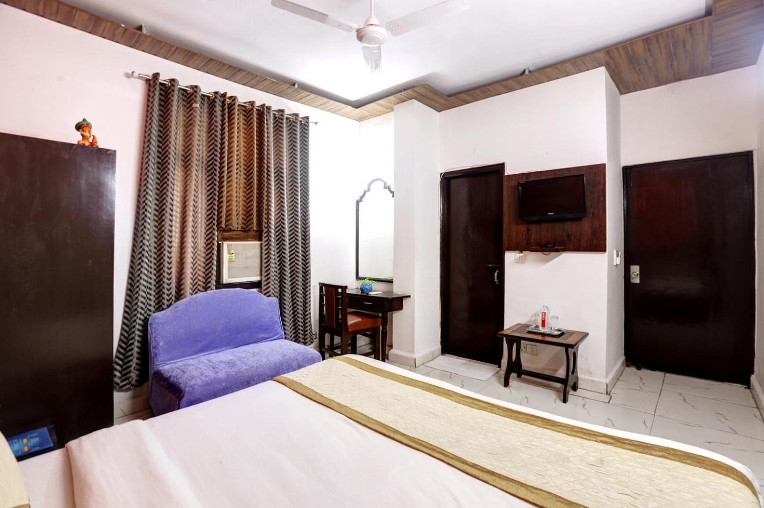 Hotel Delhi Darbar ภายนอก รูปภาพ